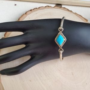 The Desert Jewel: Sterling Silver 925 and Turquoise Bangle Bracelet